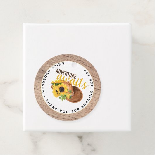 Adventure Awaits Rustic Sunflower Baby shower Bedankjes Labels (In situ)
