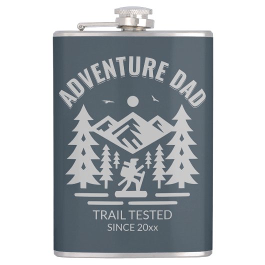 Adventure Dad Trail Getest – Charcoal Keepsake Heupfles (Voorkant)