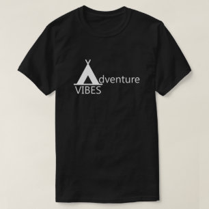Adventure Vibes Camping Tent Logo Typografie T-shirt