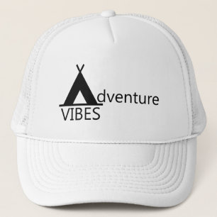 Adventure Vibes Camping Tent Logo Typografie Trucker Pet