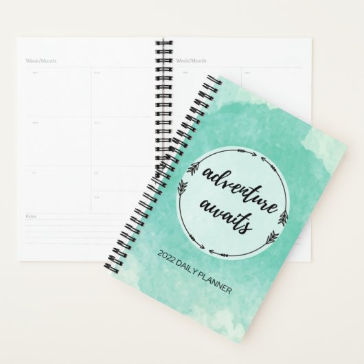 Adventure wacht op 2022 Daily Planner (Display)