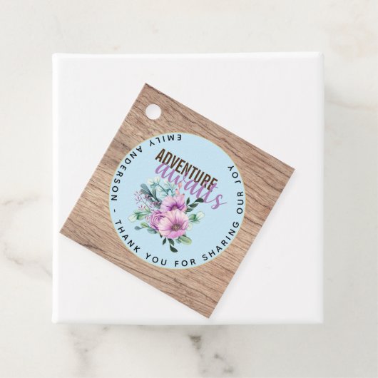 Adventure wacht op Baby shower Rustic Purple Flowe Bedankjes Labels (In situ)