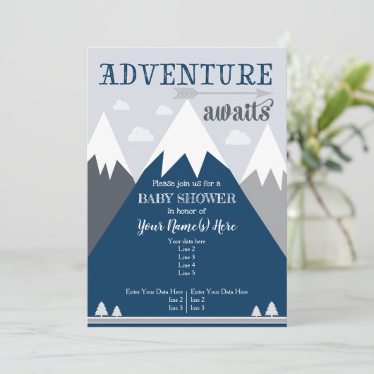 Adventure wacht op de uitnodiging van het Baby sho (Staand voorkant)