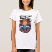 Adventures Await: Bold Exploration T-Shirt Design (Voorkant)