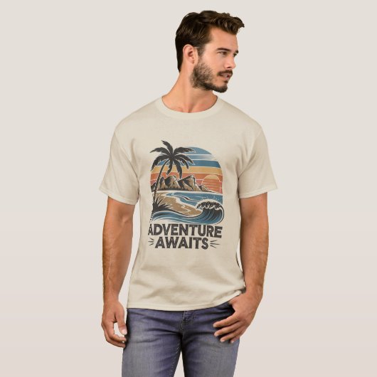 Adventures Await: Bold Exploration T-Shirt Design (Voorkant volledig)