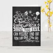 Adventurous Dreamer Motivatie Krijt Typografie Kaart (Gele Bloem)