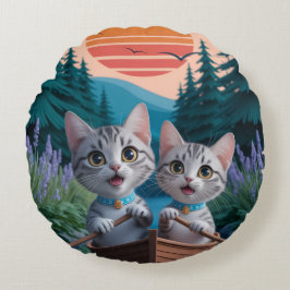 “Adventurous Kittens at Sunset – Cute Cat  Rond Kussen