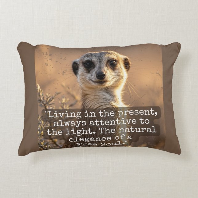 Adventurous Meerkat Living Accent Kussen (Voorkant)