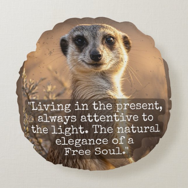 Adventurous Meerkat Living Rond Kussen (Voorkant)