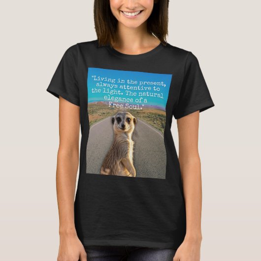 Adventurous Meerkat Living T-shirt (Voorkant)
