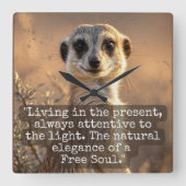 Adventurous Meerkat Living Vierkante Klok (Voorkant)