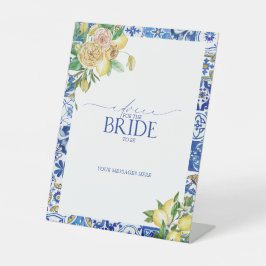 Advies van de elemon aan de Middellandse Zee aan d Reclamebord Met Voetstuk