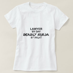 Advocaat Deadly Ninja bij nacht T-shirt