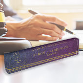 Advocaat kantoor elegant goudkleurig paarse leder naambordje