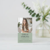 Advocaat Sage Green Profielfoto Visitekaartje (Staand voorkant)