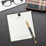 Advocate kantoor elegant professioneel gepersonali notitieblok<br><div class="desc">Luxe procureur bij wet kantoor eenvoudige elegante notebooksjabloon met een faux goudschalen van gerechtigheid en lauweren logo en een aangepast script op een afgesneden witte achtergrond met een stevig zwart faux leder kijkend (PRINTED) lijst. Personaliseer het met uw informatie! Geschikt voor juridische, notaris, advocaat, advocaat, advocaat, advocaat, advocaat, juridisch adviseur,...</div>