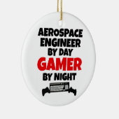 Aerospace Engineer tegen dag gamer bij nacht Keramisch Ornament (Rechts)