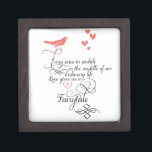 Af en toe in een gewoon leven. premium bewaar doosje<br><div class="desc">Af en toe in een gewoon leven. Liefde geeft ons een Fairy Tale. Cute  Bird Lovely Whimsical Typography Mint and Coral Hearts</div>