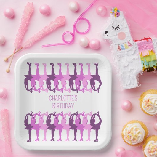 Afbeelding met gesynchroniseerde groep Aangepast Papieren Bordje (Feest)