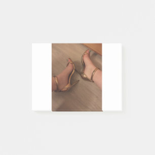 Afbeelding met kute voetjes gedrukt op product post-it® notes