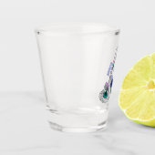 Afbeelding van cartoon in kamer en muis shot glas (Links)