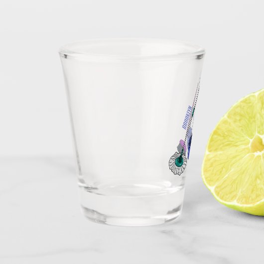 Afbeelding van cartoon in kamer en muis shot glas (Links)