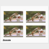 Afbeelding van Chipmunk met China Teacup Rechthoekige Sticker (Vel)