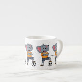 Afbeelding van de cartoon van de olifantenvoetbals espresso kop (Voorkant rechts)