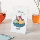 Afbeelding van de cartoon van ijs reclamebord met voetstuk (Insitu)