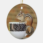 Afbeelding van de Chipmunk met de Latte Coffee Cup Keramisch Ornament (Links)