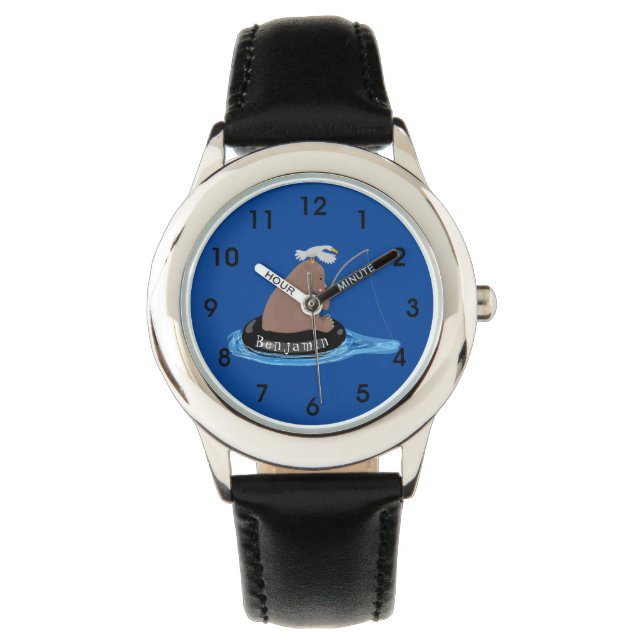 Afbeelding van de Cute beer cub Fishing cartoon Horloge (Voorkant)