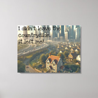 Afbeelding van een leuk huisje met een stad in de canvas afdruk