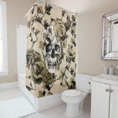 afbeelding van een schedel omringd en omringd doo douchegordijn (In situ)