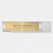 Afbeelding van een zilverhoudend metallisch achter deurbordje (Voorkant)