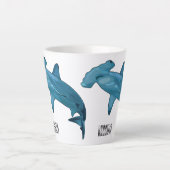Afbeelding van hamerhaaienhaai cartoon latte mok (Voorkant)