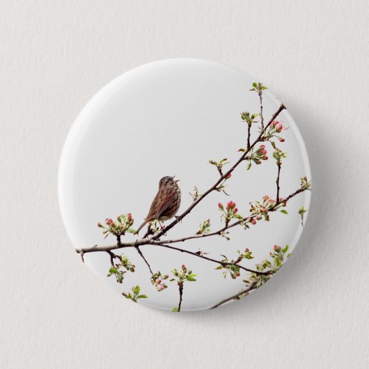 Afbeelding van Sparrow Singing in Flowering Tree Ronde Button 5,7 Cm (Voorkant)