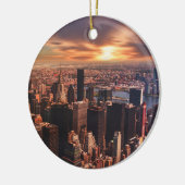 Afbeelding van stadsprofiel op keramische ornament (Links)