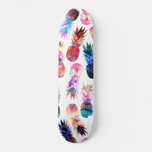 afbeelding van waterverf en nebula ananassen skateboard
