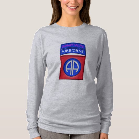 Afdeling "Paratrooper Wife" T-shirt (Voorkant)