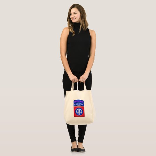Afdeling "Paratrooper Wife" Tote Bag (Voorkant (model))