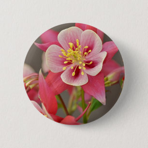Afdruk van roze bloemen ronde button 5,7 cm