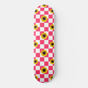 Afdrukken met roze en witte briketten en zonnebloe persoonlijk skateboard