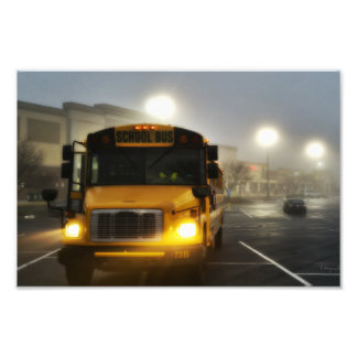Afdrukken, schoolbus in mist foto afdruk