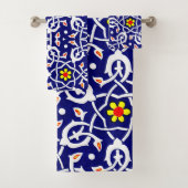 afdrukken van bloemen en knopen bad handdoek (Insitu)