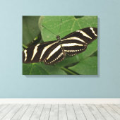 Afdrukken van langwerpige Butterfly-canvas (Insitu (Houten vloer))