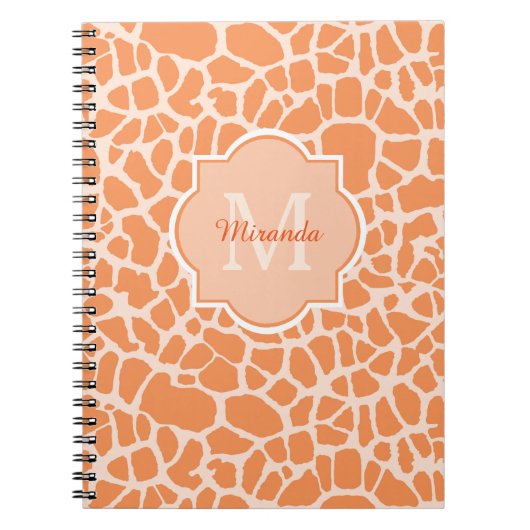 Afdrukmonogram en naam van Oranje Giraffe bevestig Notitieboek (Voorkant)
