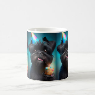 Affenpinscher die verjaardagsballonnen taart viert koffiemok