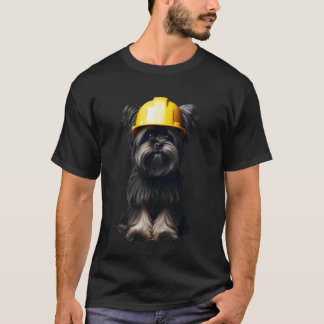 Affenpinscher-hond gele veiligheidshelm werker En T-shirt