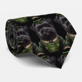 Affenpinscher-hond in St. Patrick's Day Dress Stropdas (Opgerold)