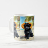 Affenpinscher op strand, zomercadeau voor hondenli koffiemok (Voorkant links)